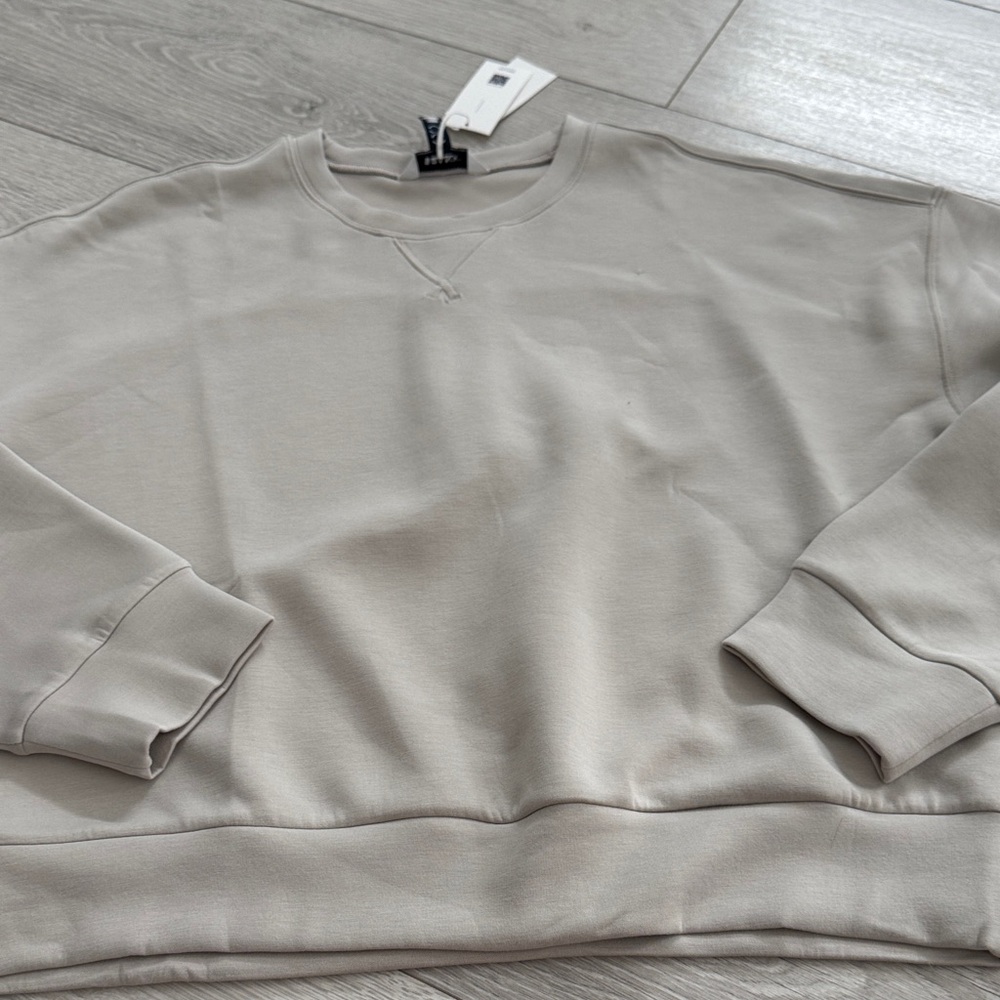 NWT Spanx airessentials crew in bone size large